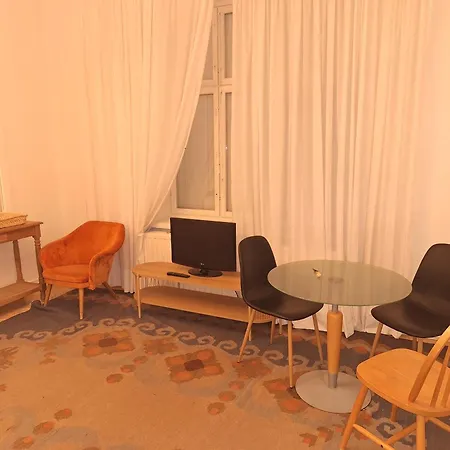 公寓 Luxhousing Spacious 赫尔辛基